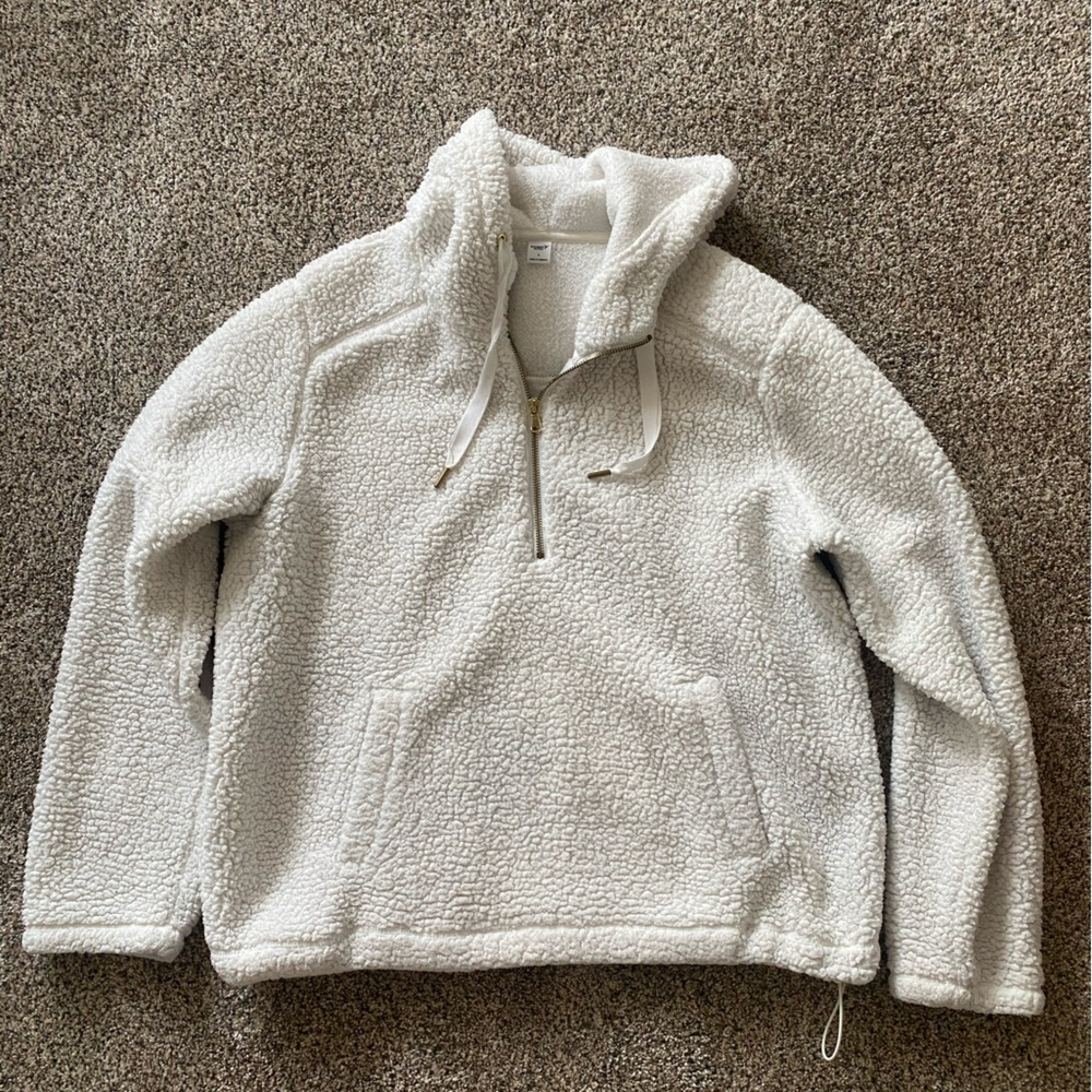 White Sherpa sweatshirt